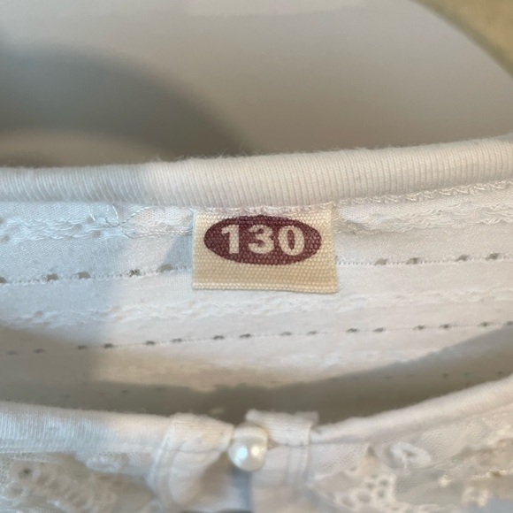 Size 6/7 Girls beaded lace detail sweater - Picture 3 of 3